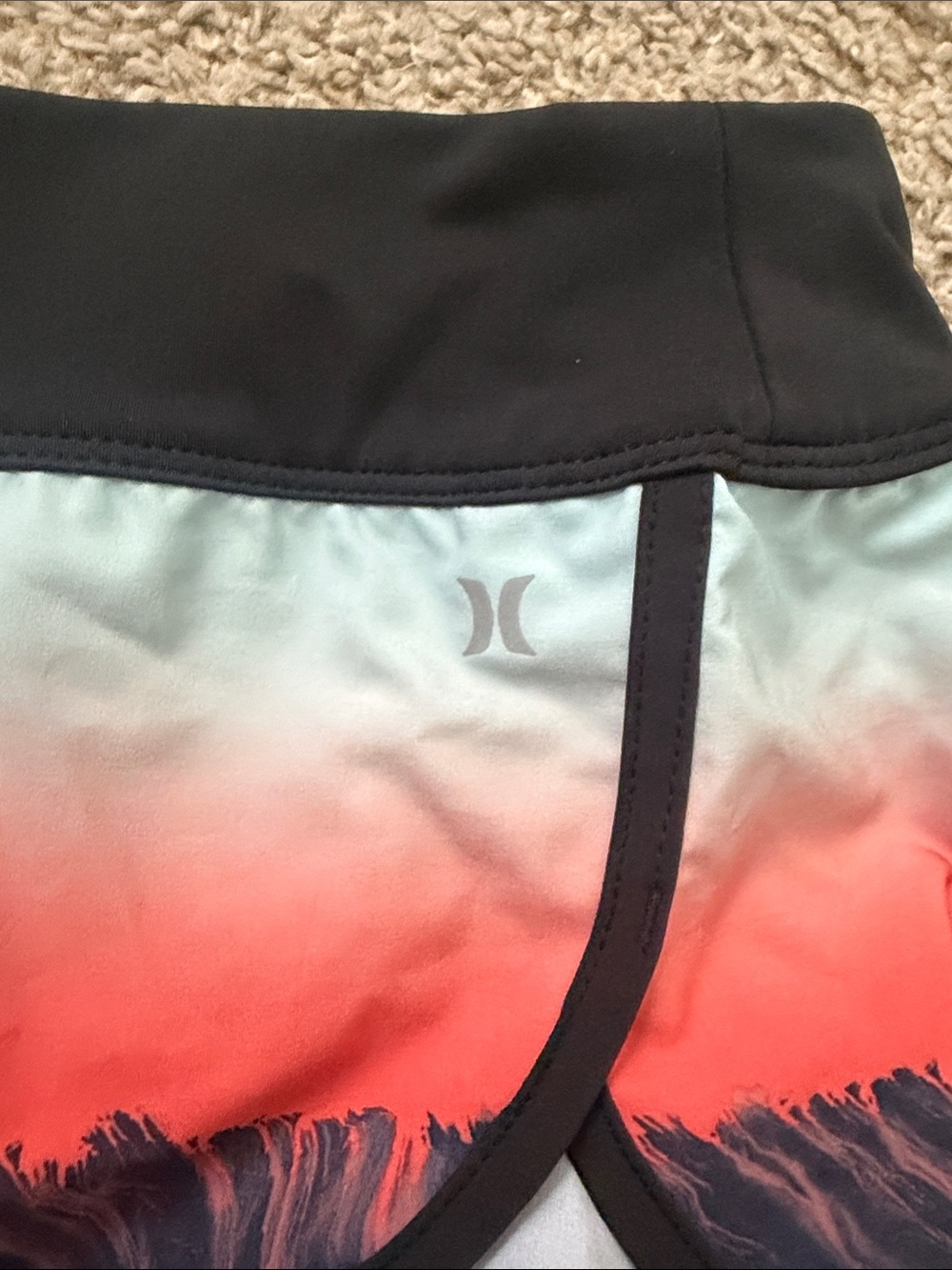Hurley Phantom Coral-to-Black Gradient Women's Athletic/ Board Shorts - Picture 5 of 5